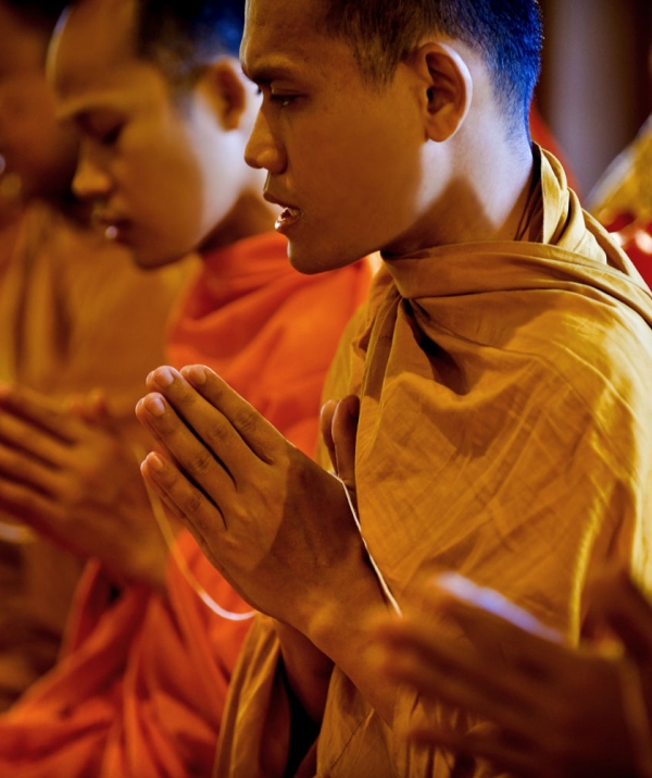 Văn học Phật giáo - Bước chuyển từ triết lý niệm Phật đến tín ngưỡng niệm Phật