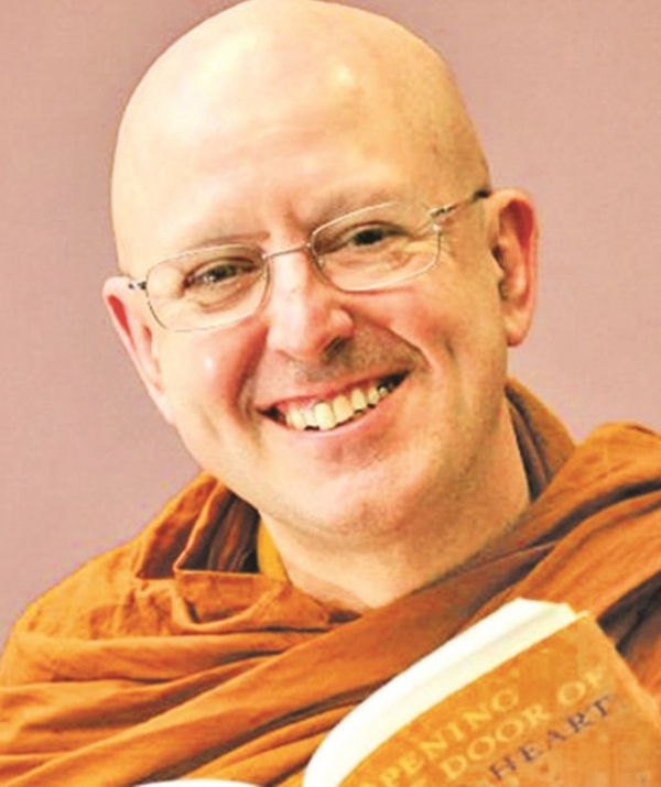 Văn học Phật giáo - Các câu chuyện Thiền trên Con đường Hạnh Phúc